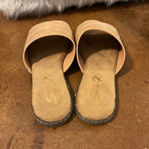 Brown/Tan Sandals - Seven7 Malibu Slide - Picture 2 of 3